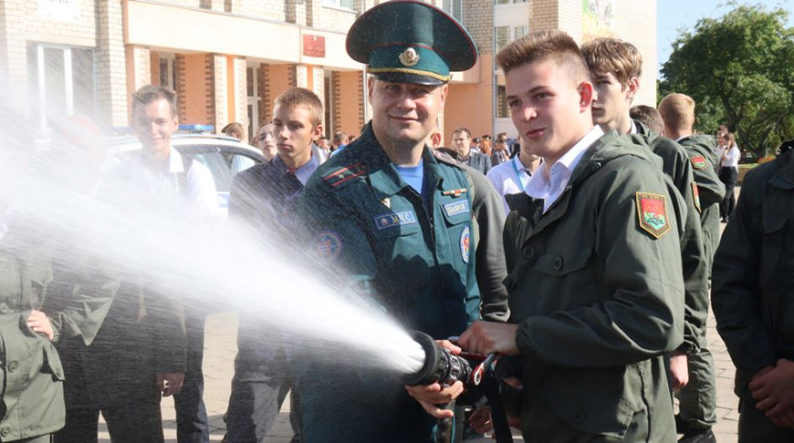 Военно-патриотический клуб "Резерв" открылся в Копыльском государственном колледже
