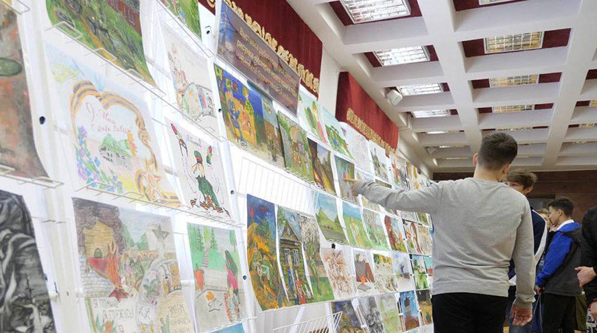 Минобороны объявило о проведении конкурсов детских рисунков 